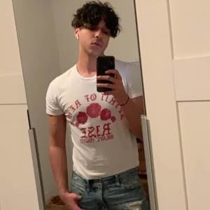 Meet your Posher, Stefano